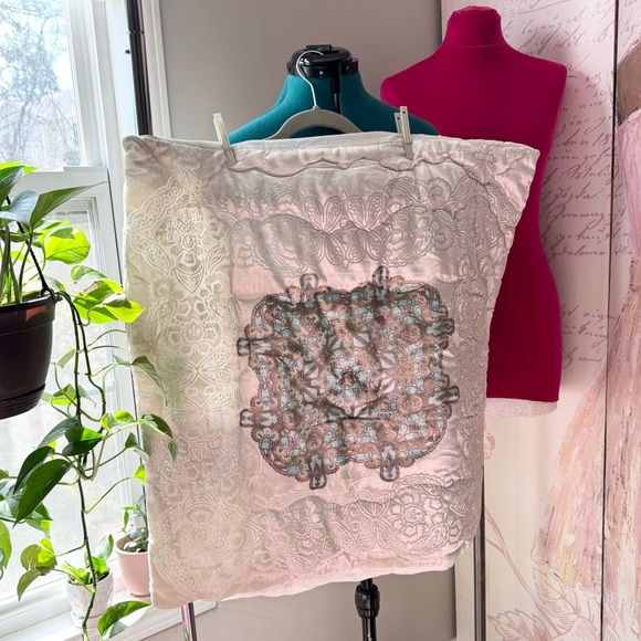 Anthropologie pair (2) Euro shams - Picture 4 of 12